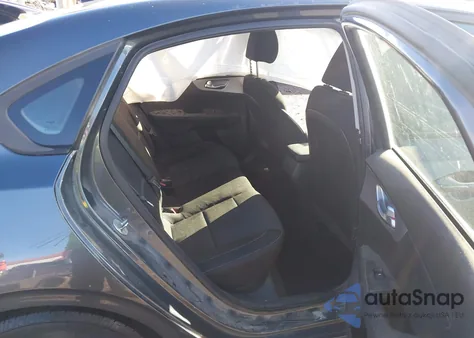 2022 Kia Forte Fe z USA, uszkodzony, nr VIN 3KPF24AD8NE441659